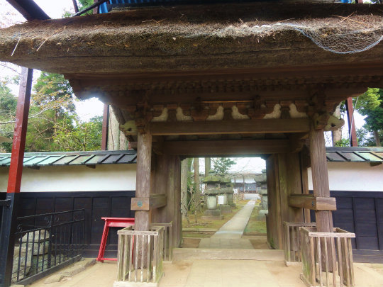 5.鹿野寺の門.jpg